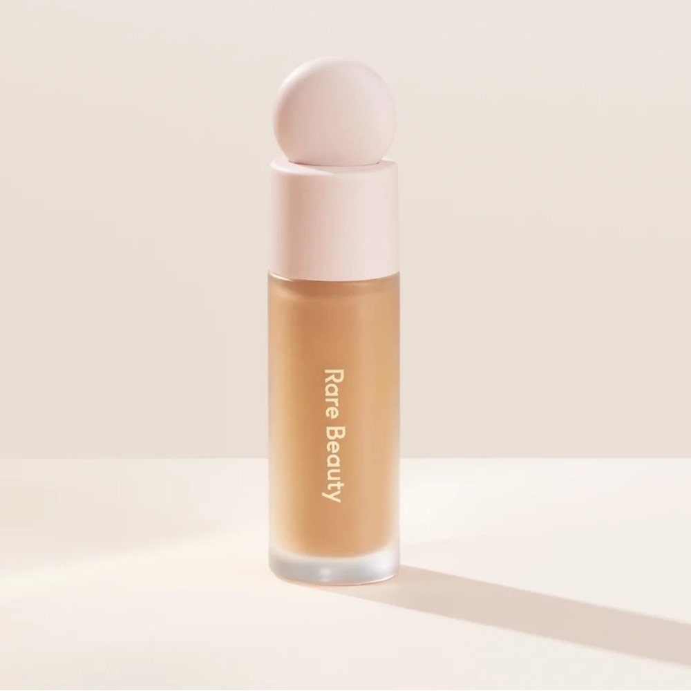 Rare Beauty Liquid Touch Brightening Concealer 250W - Never Opened